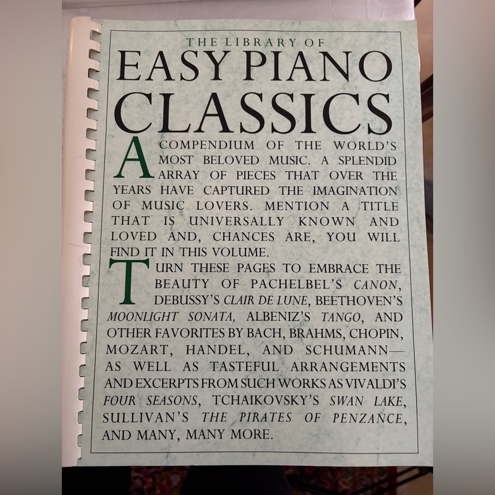 The Library of Easy Piano Classics - Piano Book